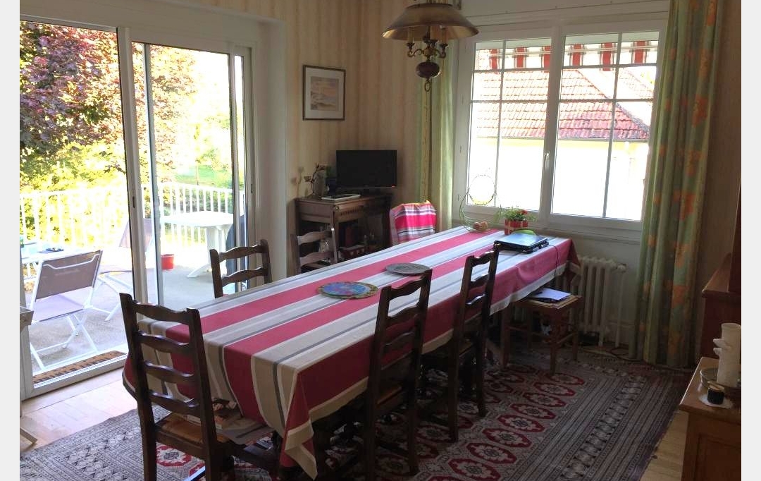 CHEVALIER IMMOBILIER : Maison / Villa | SAINT-AMAND-MONTROND (18200) | 158 m2 | 153 725 € 