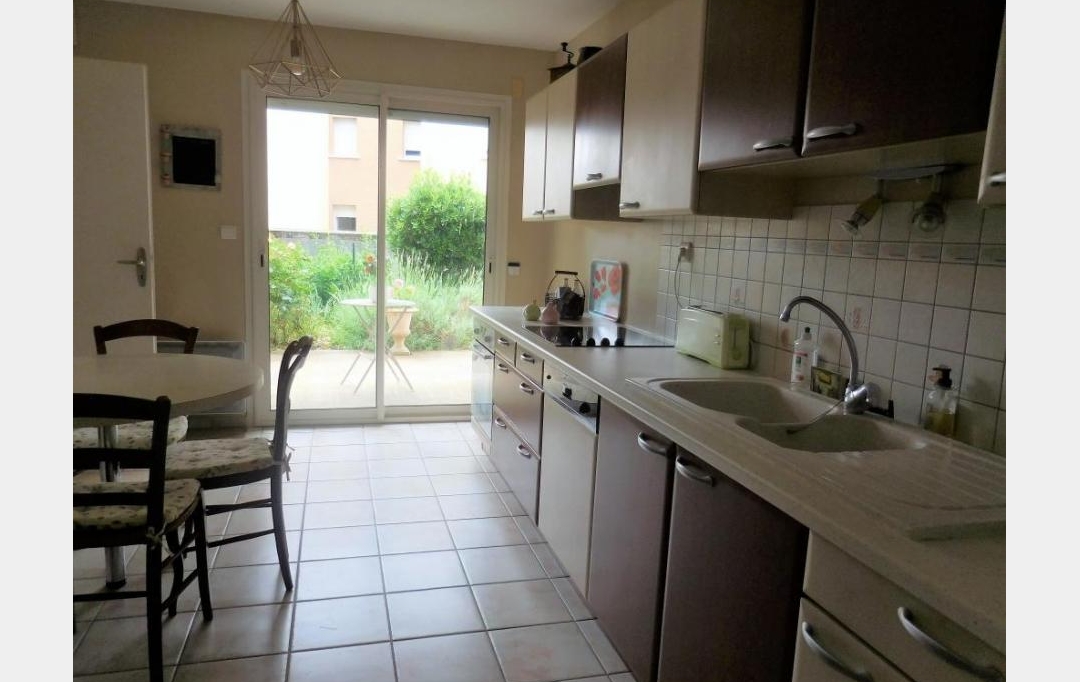 CHEVALIER IMMOBILIER : Appartement | SAINT-AMAND-MONTROND (18200) | 90 m2 | 133 750 € 