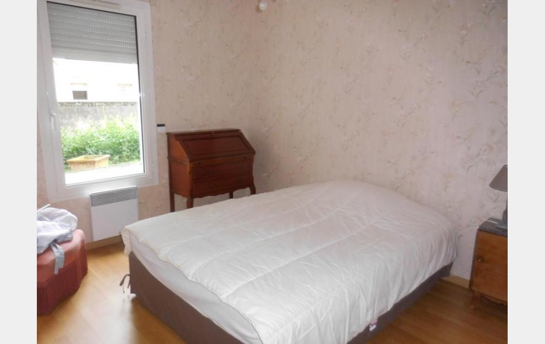 CHEVALIER IMMOBILIER : Appartement | SAINT-AMAND-MONTROND (18200) | 90 m2 | 133 750 € 