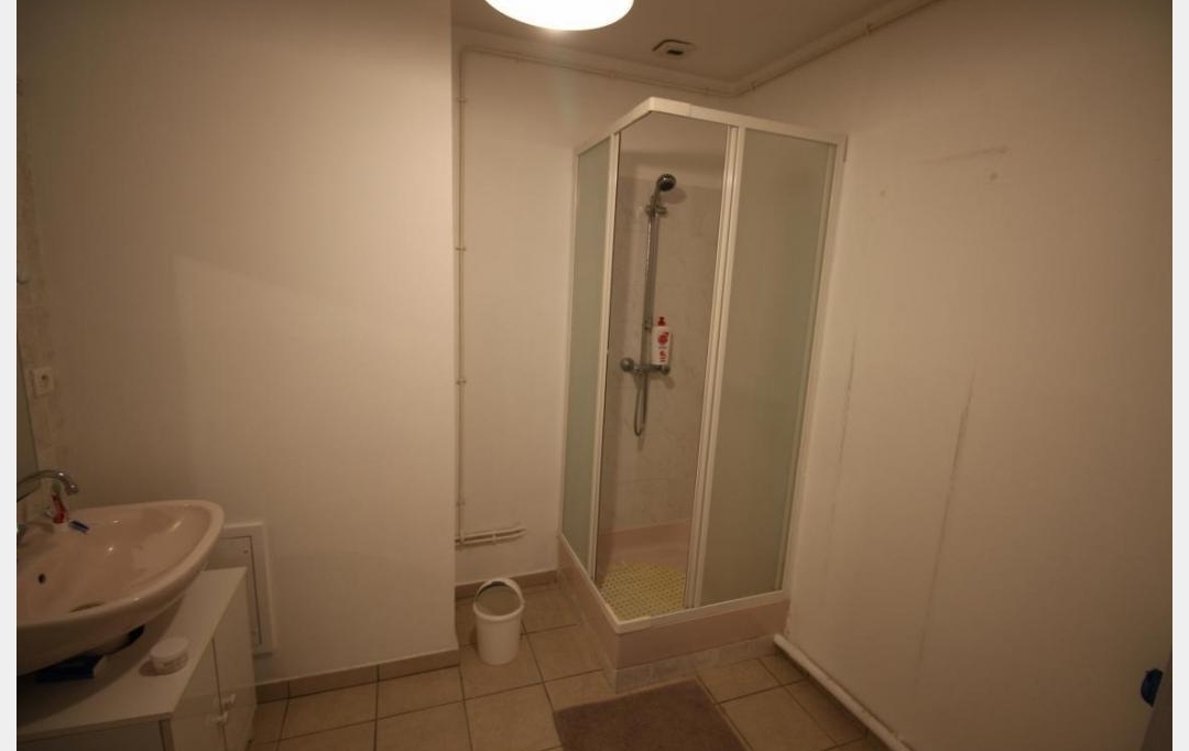 CHEVALIER IMMOBILIER : Appartement | SAINT-AMAND-MONTROND (18200) | 71 m2 | 65 000 € 