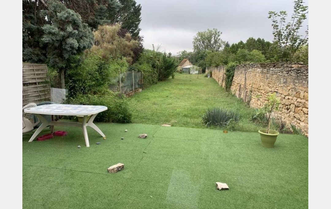 CHEVALIER IMMOBILIER : House | SAINT-AMAND-MONTROND (18200) | 110 m2 | 124 000 € 
