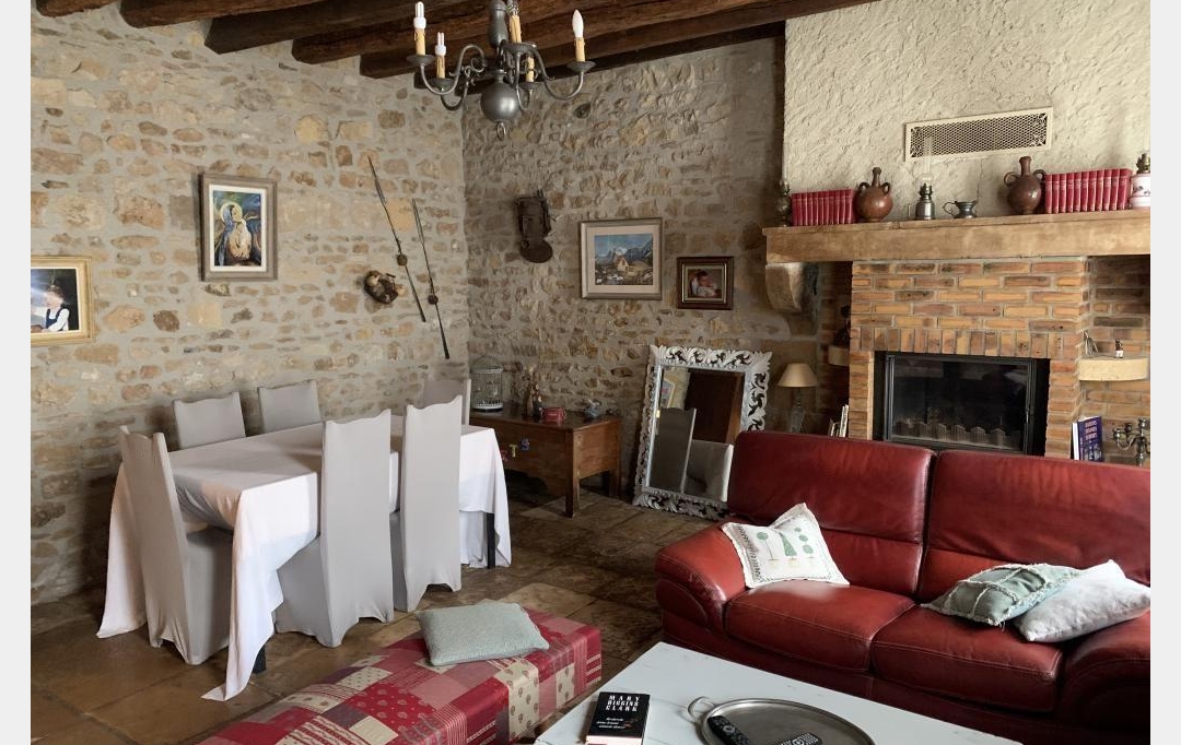 CHEVALIER IMMOBILIER : Maison / Villa | SAINT-AMAND-MONTROND (18200) | 168 m2 | 217 000 € 