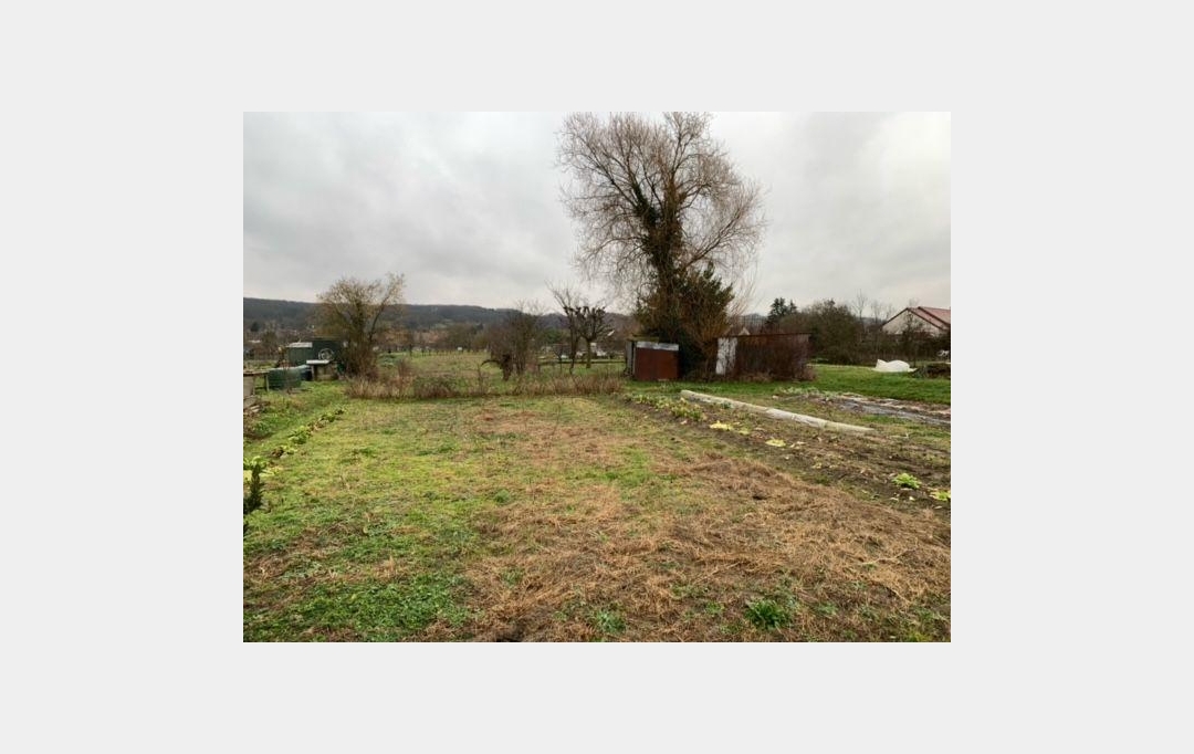 CHEVALIER IMMOBILIER : Ground | SAINT-AMAND-MONTROND (18200) | 0 m2 | 5 600 € 