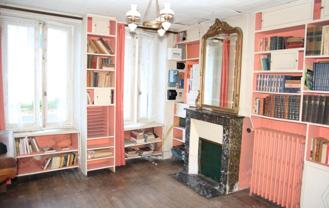 CHEVALIER IMMOBILIER : House | FARGES-ALLICHAMPS (18200) | 120 m2 | 28 500 € 