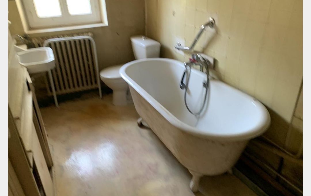 CHEVALIER IMMOBILIER : House | FARGES-ALLICHAMPS (18200) | 120 m2 | 28 500 € 