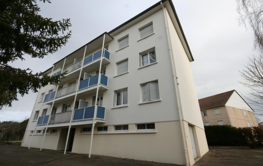 CHEVALIER IMMOBILIER : Immeuble | SAINT-AMAND-MONTROND (18200) | 620 m2 | 399 000 € 