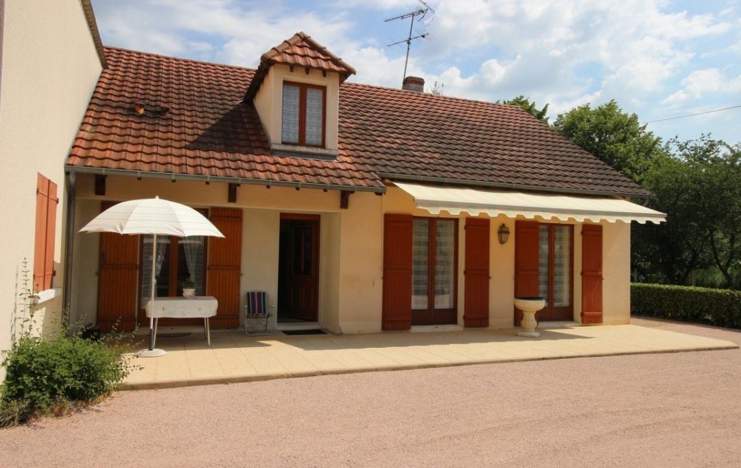 CHEVALIER IMMOBILIER : Maison / Villa | SAINT-AMAND-MONTROND (18200) | 105 m2 | 185 000 € 