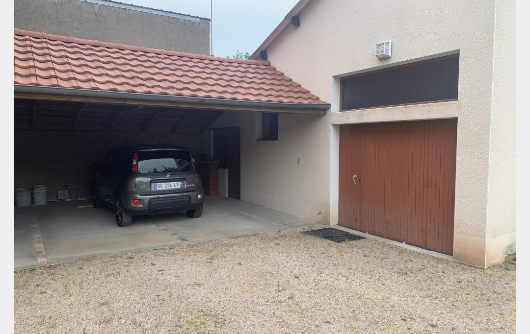 CHEVALIER IMMOBILIER : House | SAINT-AMAND-MONTROND (18200) | 105 m2 | 185 000 € 