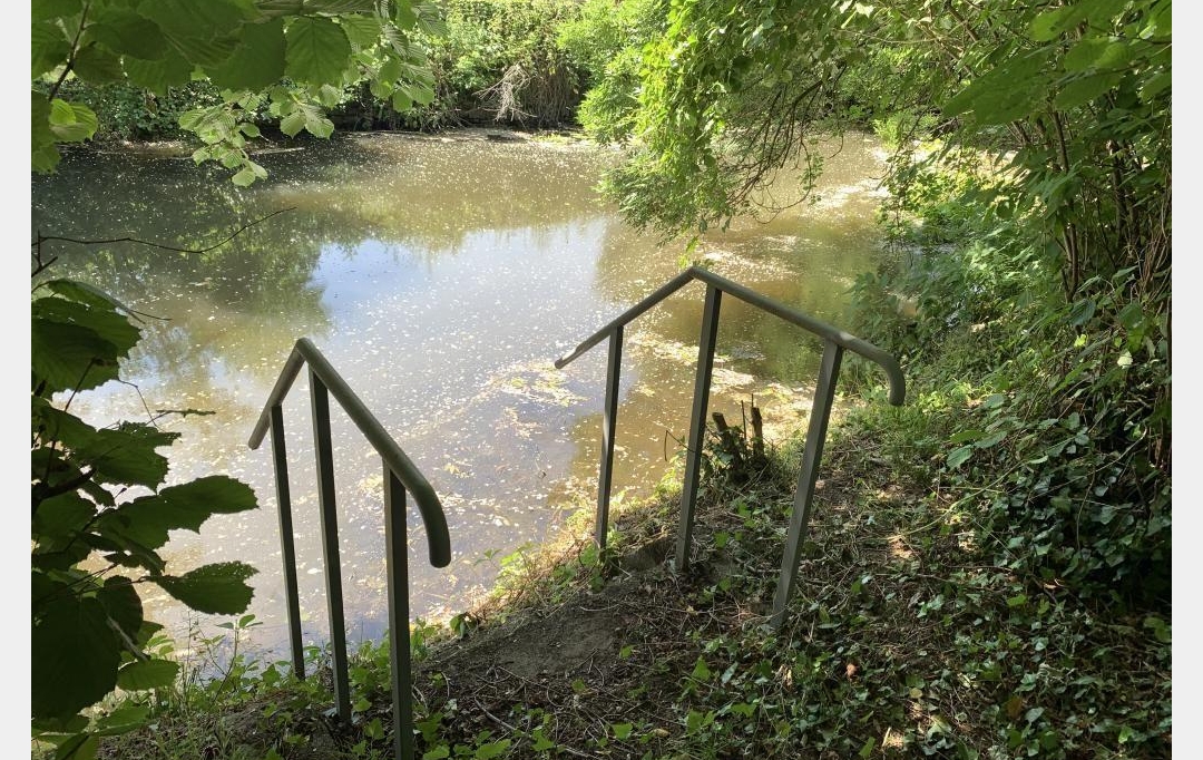 CHEVALIER IMMOBILIER : Maison / Villa | SAINT-AMAND-MONTROND (18200) | 193 m2 | 180 000 € 