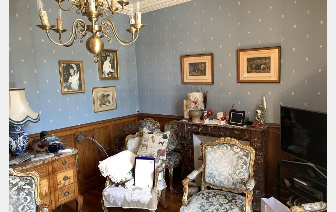 CHEVALIER IMMOBILIER : Maison / Villa | SAINT-AMAND-MONTROND (18200) | 193 m2 | 180 000 € 