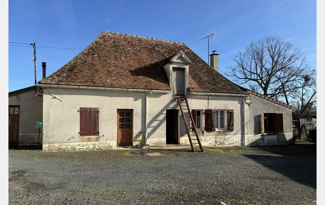 CHEVALIER IMMOBILIER : Maison / Villa | SAINT-AMAND-MONTROND (18200) | 94 m2 | 74 000 € 