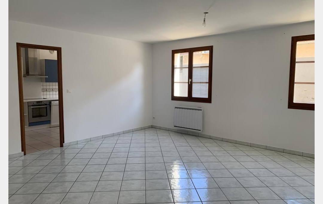 CHEVALIER IMMOBILIER : Appartement | SAINT-AMAND-MONTROND (18200) | 84 m2 | 107 000 € 