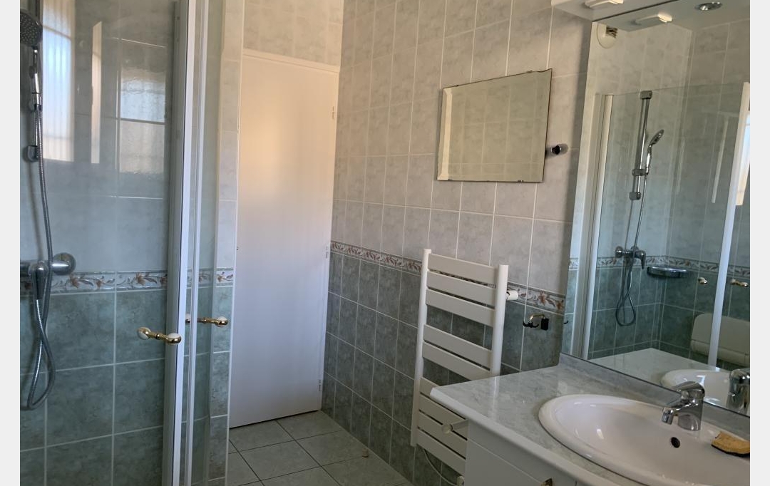 CHEVALIER IMMOBILIER : Appartement | SAINT-AMAND-MONTROND (18200) | 84 m2 | 107 000 € 