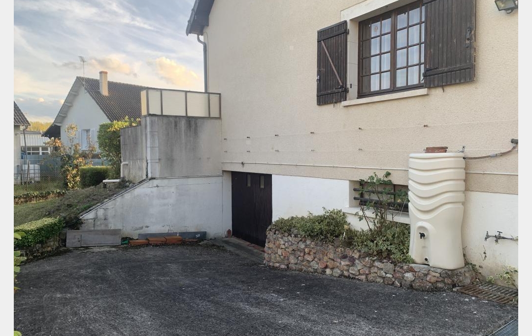 CHEVALIER IMMOBILIER : Maison / Villa | ORVAL (18200) | 135 m2 | 129 000 € 