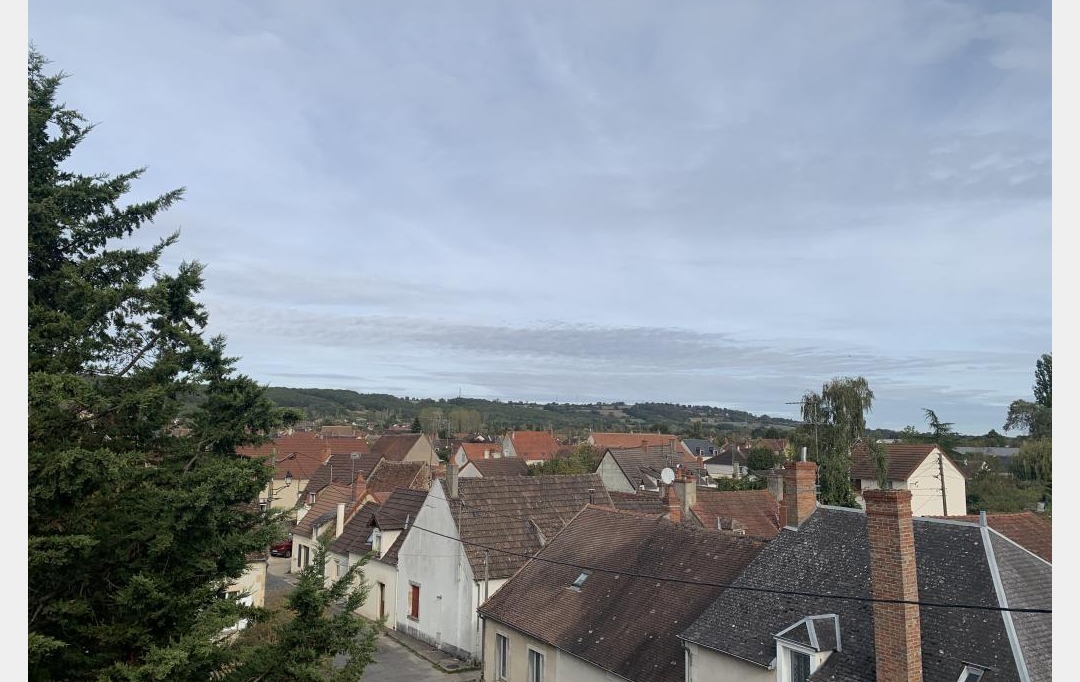 CHEVALIER IMMOBILIER : Apartment | SAINT-AMAND-MONTROND (18200) | 101 m2 | 92 880 € 