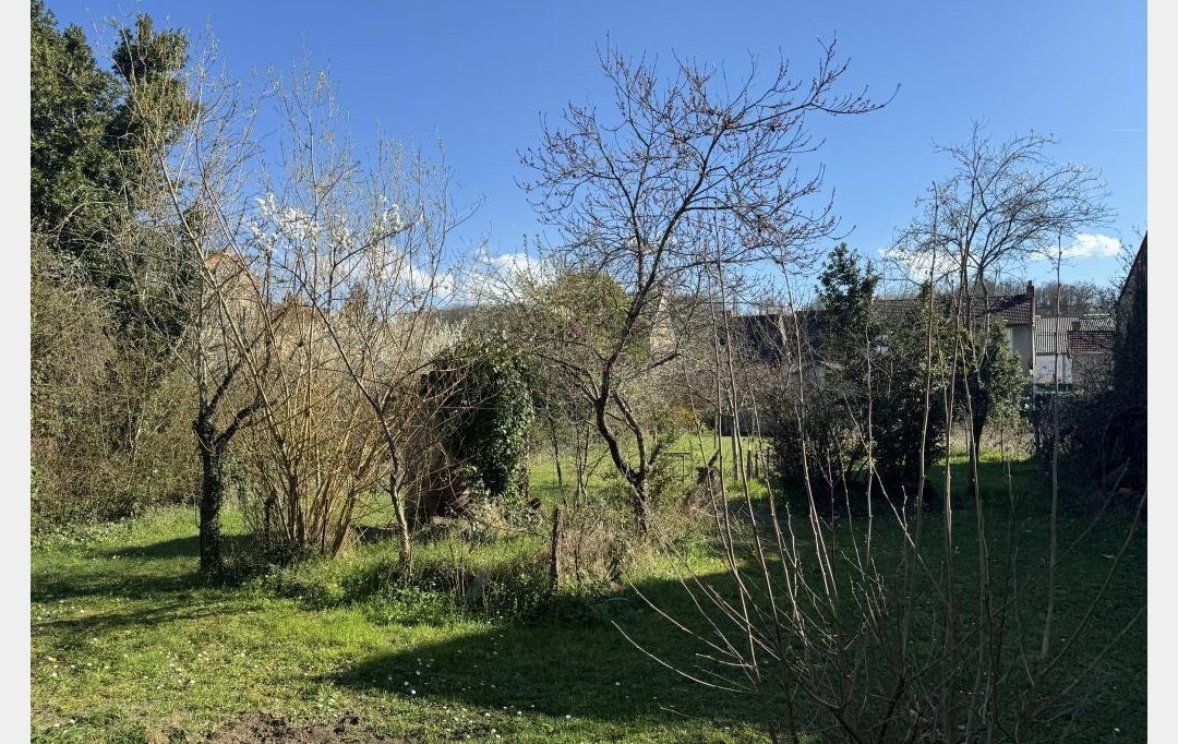 CHEVALIER IMMOBILIER : Maison / Villa | SAINT-AMAND-MONTROND (18200) | 118 m2 | 68 000 € 