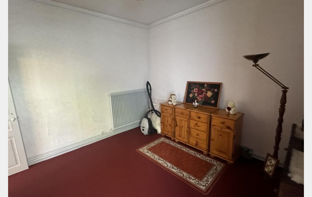 CHEVALIER IMMOBILIER : Maison / Villa | SAINT-AMAND-MONTROND (18200) | 68 m2 | 61 000 € 