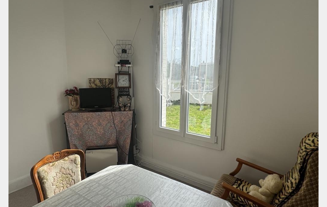 CHEVALIER IMMOBILIER : Maison / Villa | SAINT-AMAND-MONTROND (18200) | 68 m2 | 61 000 € 