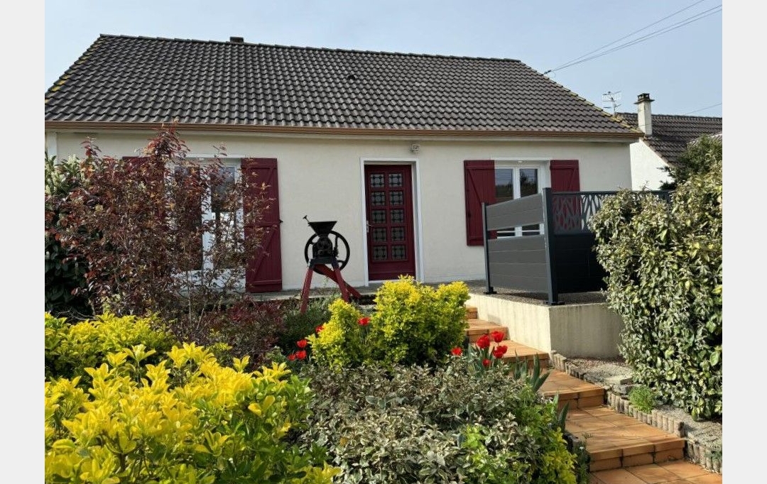 CHEVALIER IMMOBILIER : House | SAINT-AMAND-MONTROND (18200) | 88 m2 | 151 000 € 