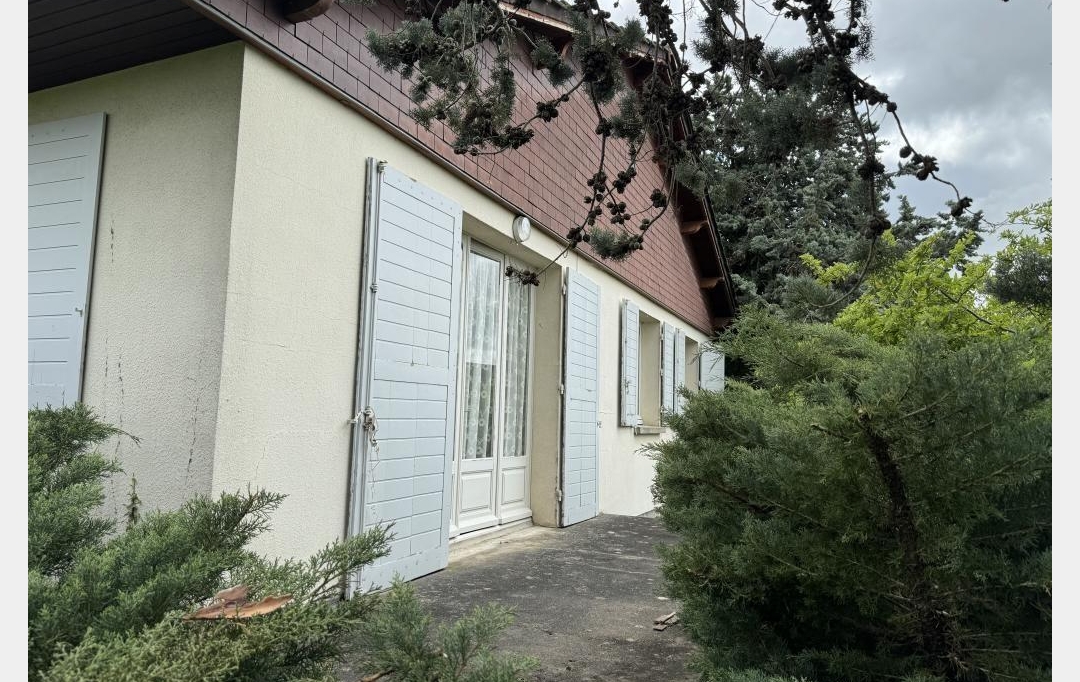 CHEVALIER IMMOBILIER : Maison / Villa | SAINT-AMAND-MONTROND (18200) | 84 m2 | 76 000 € 