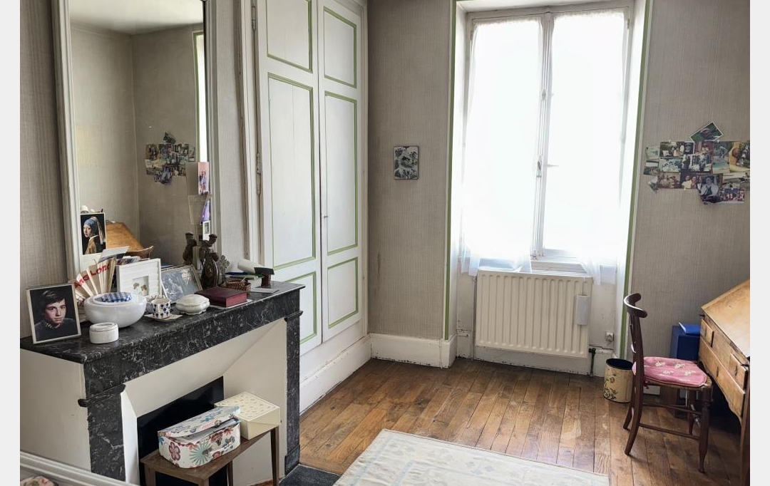 CHEVALIER IMMOBILIER : Maison / Villa | SAINT-AMAND-MONTROND (18200) | 131 m2 | 125 000 € 