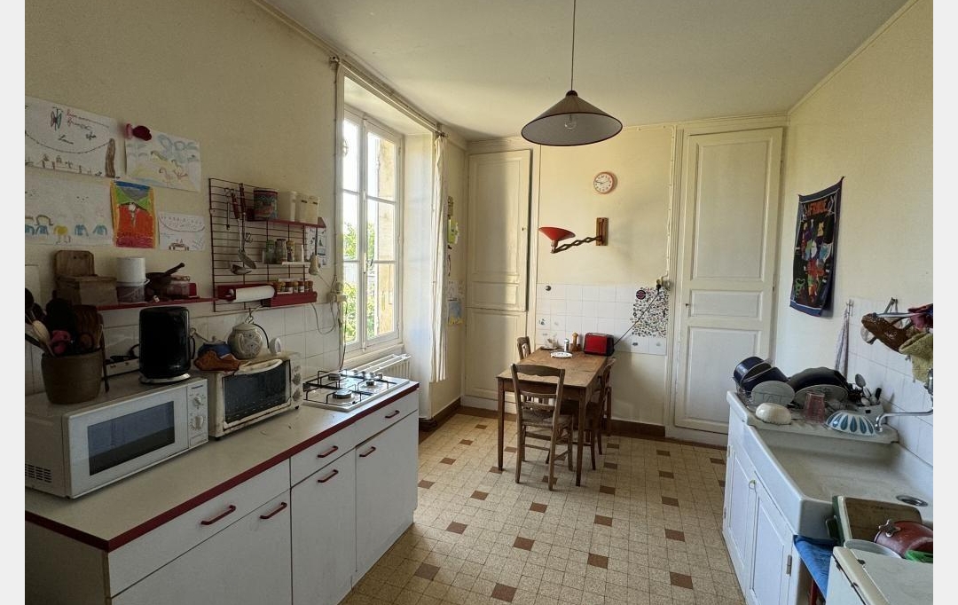 CHEVALIER IMMOBILIER : Maison / Villa | SAINT-AMAND-MONTROND (18200) | 131 m2 | 125 000 € 