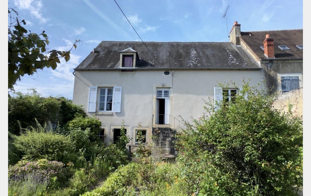 CHEVALIER IMMOBILIER : Maison / Villa | SAINT-AMAND-MONTROND (18200) | 131 m2 | 125 000 € 
