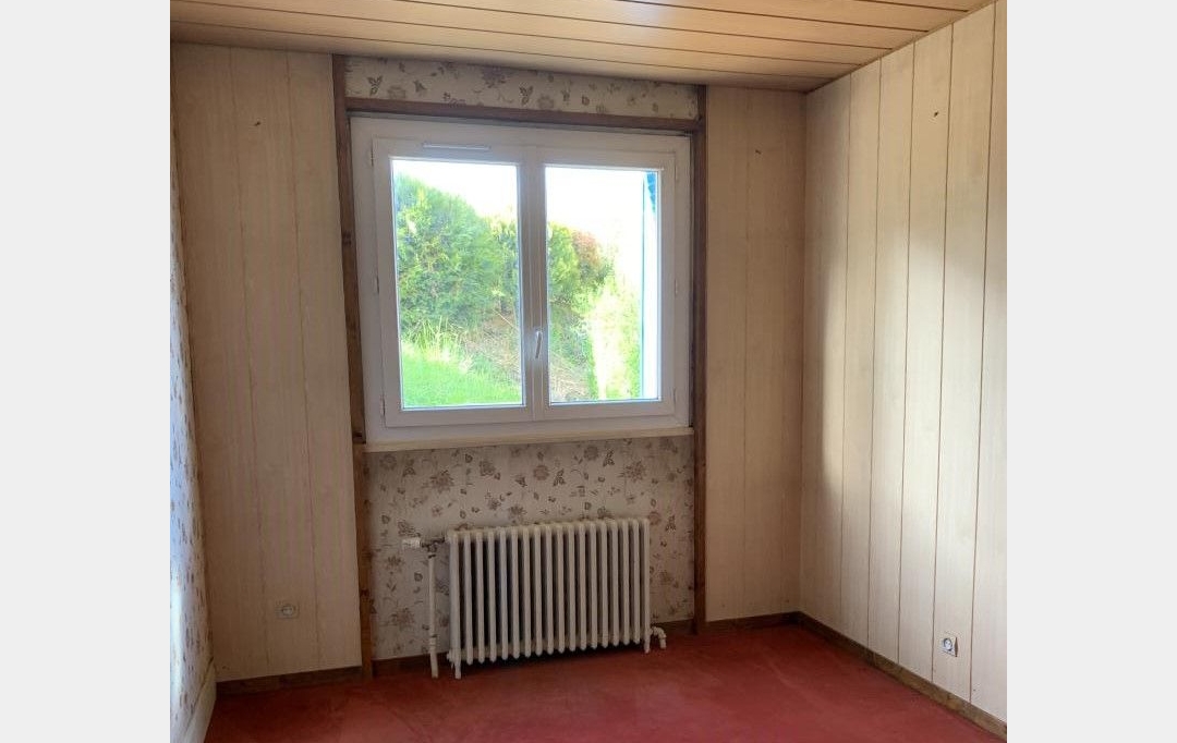 CHEVALIER IMMOBILIER : Maison / Villa | SAINT-AMAND-MONTROND (18200) | 95 m2 | 102 000 € 