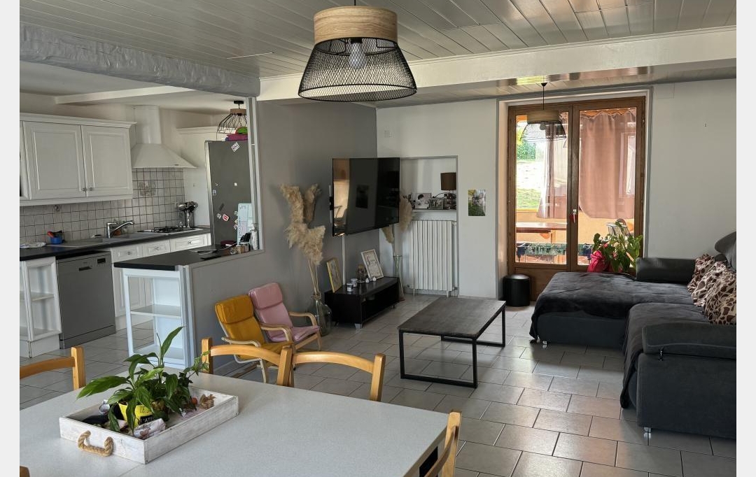 CHEVALIER IMMOBILIER : Maison / Villa | SAINT-PIERRE-LES-ETIEUX (18210) | 142 m2 | 139 000 € 