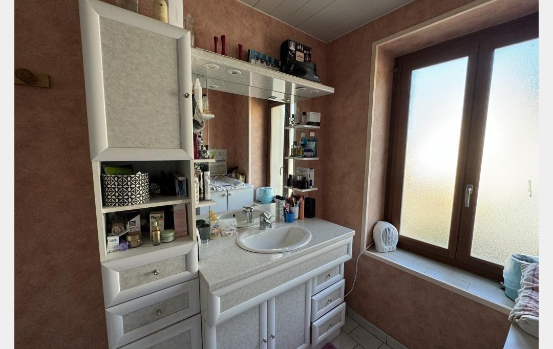 CHEVALIER IMMOBILIER : Maison / Villa | SAINT-PIERRE-LES-ETIEUX (18210) | 142 m2 | 139 000 € 