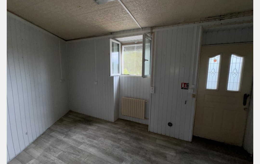 CHEVALIER IMMOBILIER : Building | ORVAL (18200) | 177 m2 | 60 000 € 