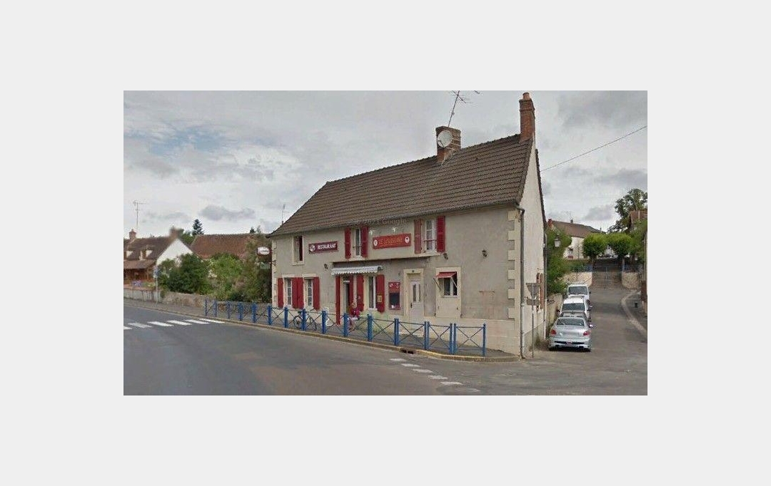 CHEVALIER IMMOBILIER : Building | ORVAL (18200) | 177 m2 | 60 000 € 