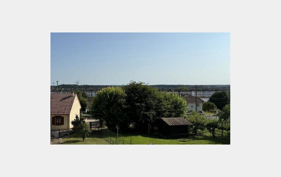 CHEVALIER IMMOBILIER : Maison / Villa | SAINT-AMAND-MONTROND (18200) | 60 m2 | 44 000 € 