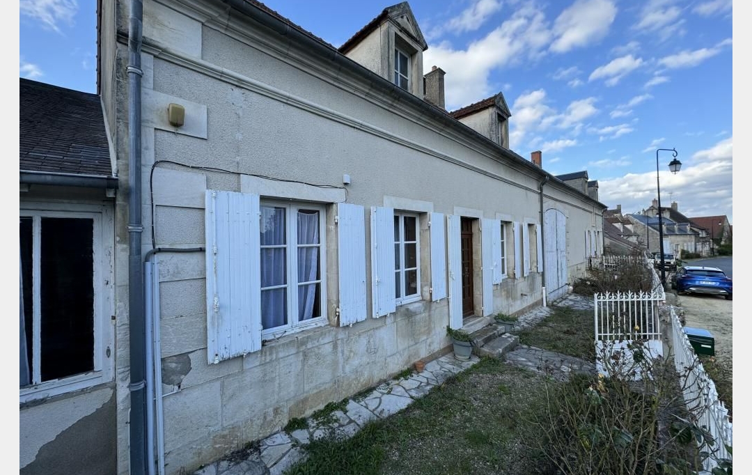 CHEVALIER IMMOBILIER : Maison / Villa | SAINT-AMAND-MONTROND (18200) | 115 m2 | 88 000 € 