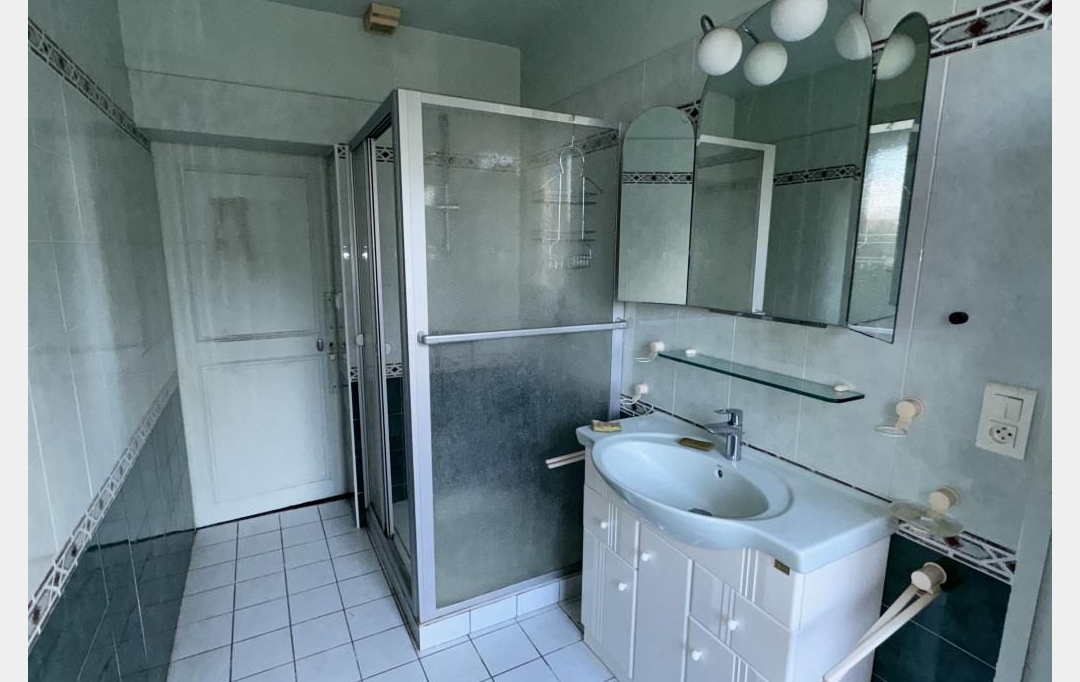 CHEVALIER IMMOBILIER : Maison / Villa | SAINT-AMAND-MONTROND (18200) | 115 m2 | 88 000 € 