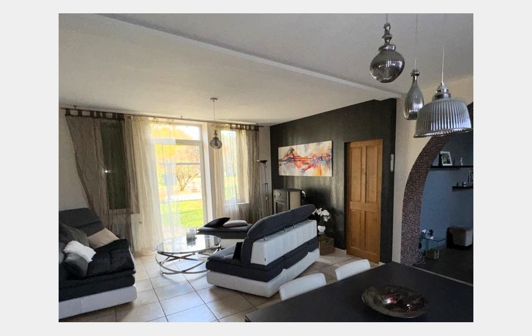 CHEVALIER IMMOBILIER : House | ORVAL (18200) | 140 m2 | 186 000 € 