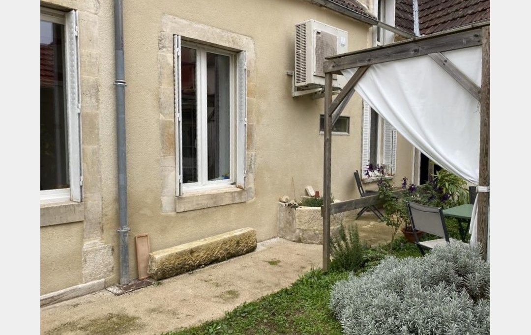 CHEVALIER IMMOBILIER : Maison / Villa | SAINT-AMAND-MONTROND (18200) | 99 m2 | 117 000 € 