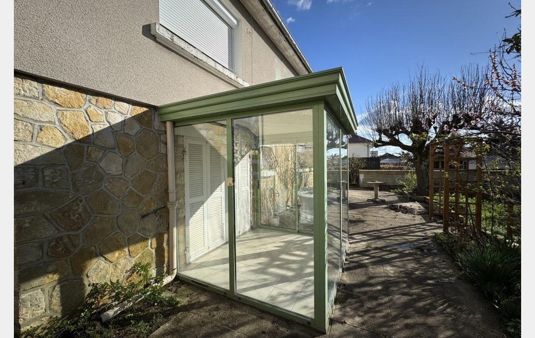 CHEVALIER IMMOBILIER : Maison / Villa | SAINT-AMAND-MONTROND (18200) | 87 m2 | 81 750 € 