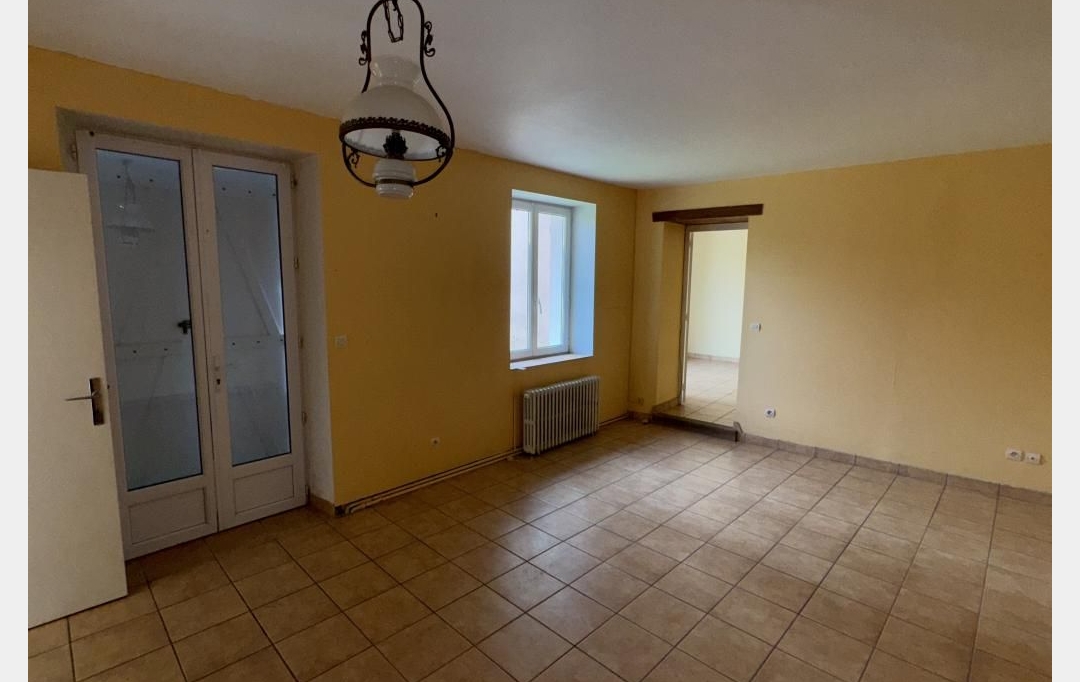 CHEVALIER IMMOBILIER : Maison / Villa | SAINT-BONNET-TRONCAIS (03360) | 65 m2 | 99 000 € 