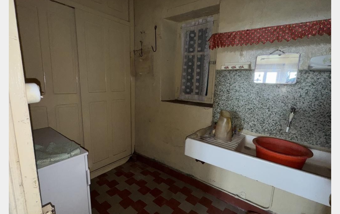 CHEVALIER IMMOBILIER : Maison / Villa | SAINT-AMAND-MONTROND (18200) | 41 m2 | 76 000 € 