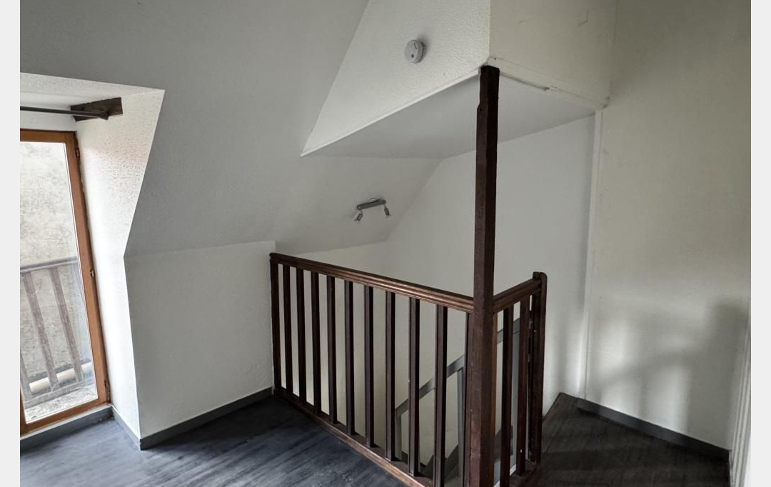CHEVALIER IMMOBILIER : Maison / Villa | SAINT-AMAND-MONTROND (18200) | 67 m2 | 52 800 € 