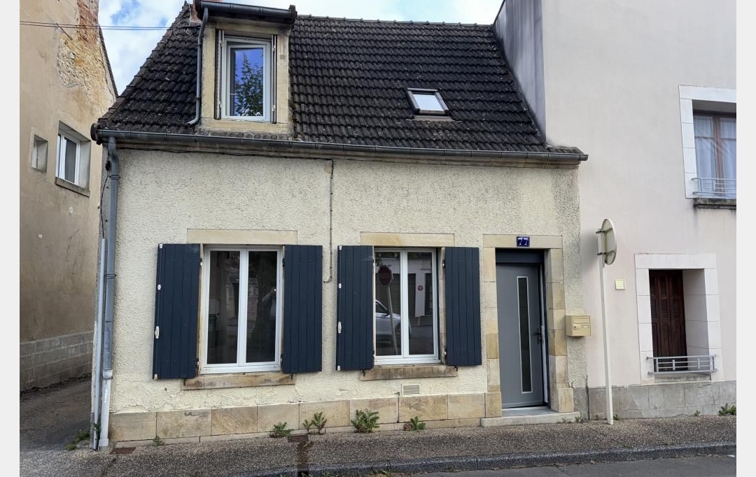 CHEVALIER IMMOBILIER : Maison / Villa | SAINT-AMAND-MONTROND (18200) | 67 m2 | 52 800 € 