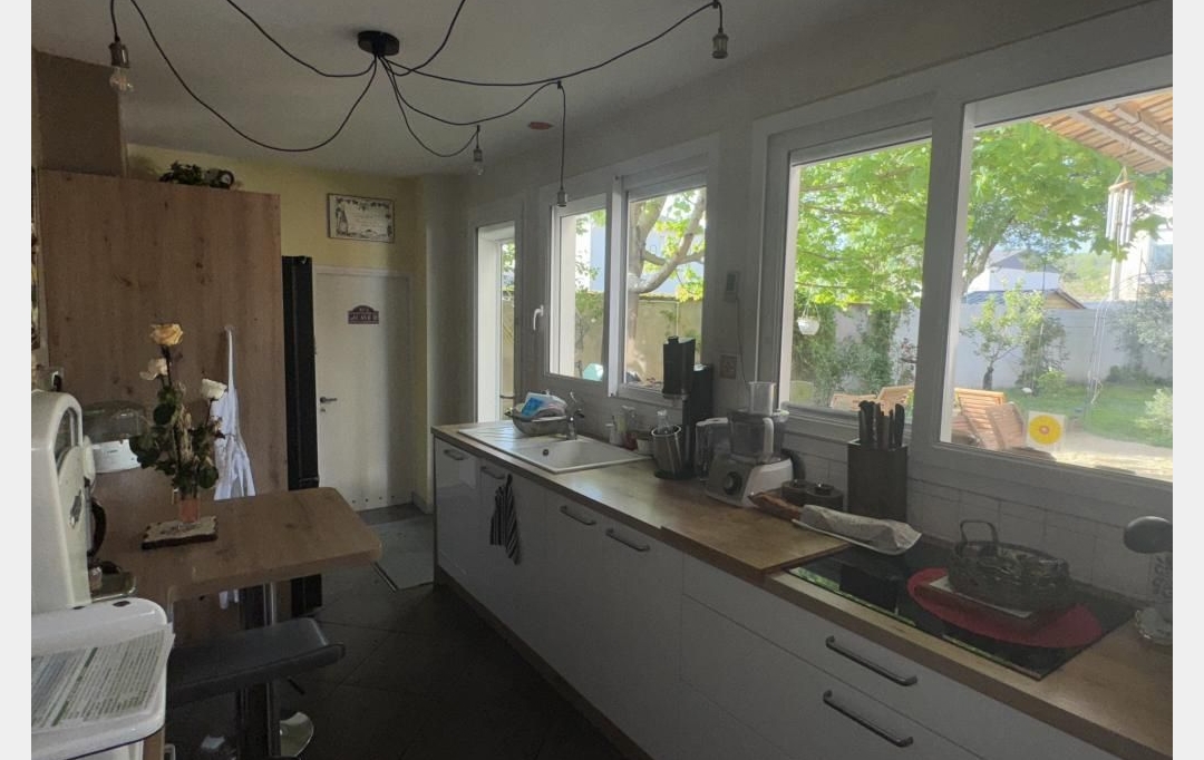CHEVALIER IMMOBILIER : House | SAINT-AMAND-MONTROND (18200) | 185 m2 | 187 250 € 