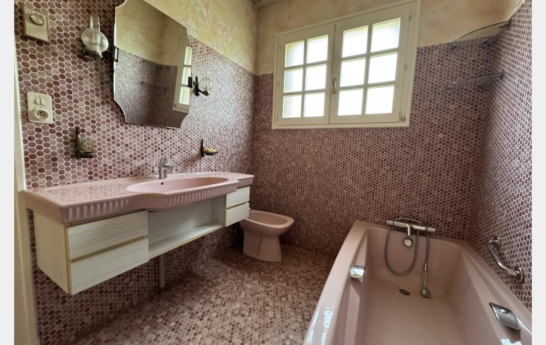 CHEVALIER IMMOBILIER : Maison / Villa | SAINT-AMAND-MONTROND (18200) | 158 m2 | 233 200 € 