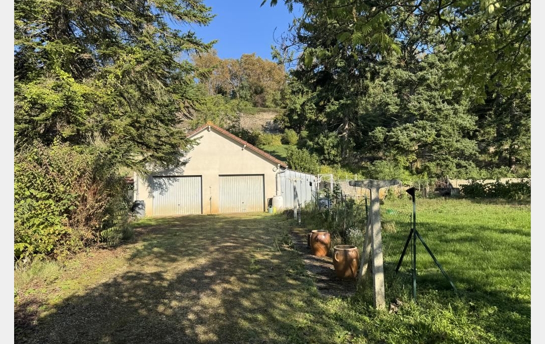 CHEVALIER IMMOBILIER : Maison / Villa | SAINT-AMAND-MONTROND (18200) | 151 m2 | 207 000 € 