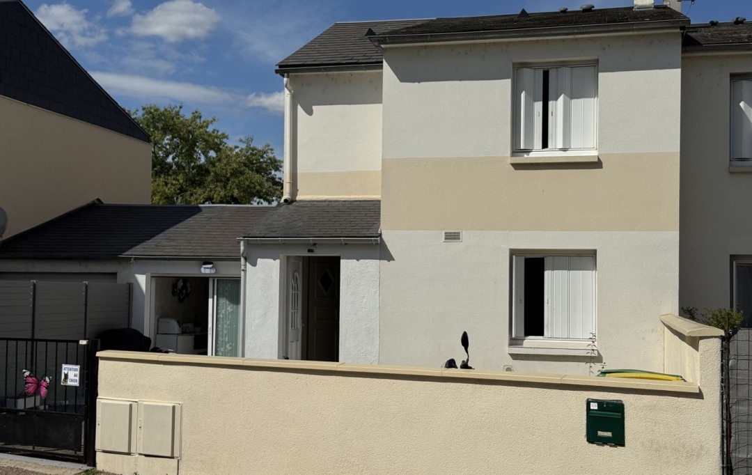 CHEVALIER IMMOBILIER : House | SAINT-AMAND-MONTROND (18200) | 109 m2 | 113 900 €  CHEVALIER IMMOBILIER : House | SAINT-AMAND-MONTROND (18200) | 109 m2 | 113 900 €