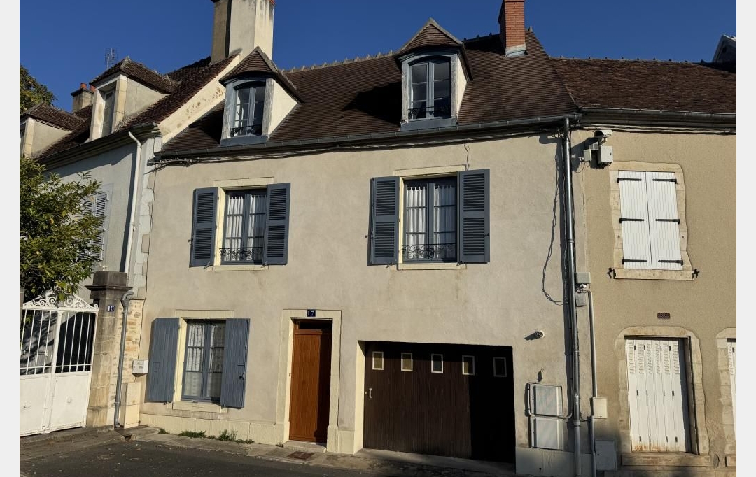 CHEVALIER IMMOBILIER : Maison / Villa | SAINT-AMAND-MONTROND (18200) | 134 m2 | 156 600 &euro; 
