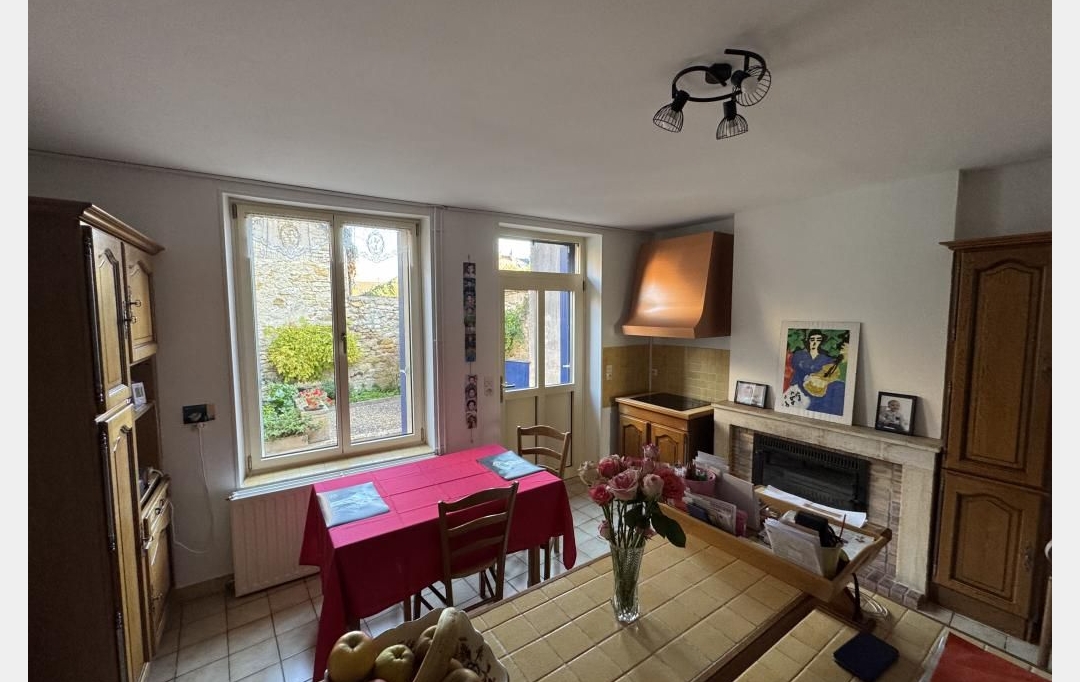 CHEVALIER IMMOBILIER : Maison / Villa | SAINT-AMAND-MONTROND (18200) | 134 m2 | 156 600 &euro; 