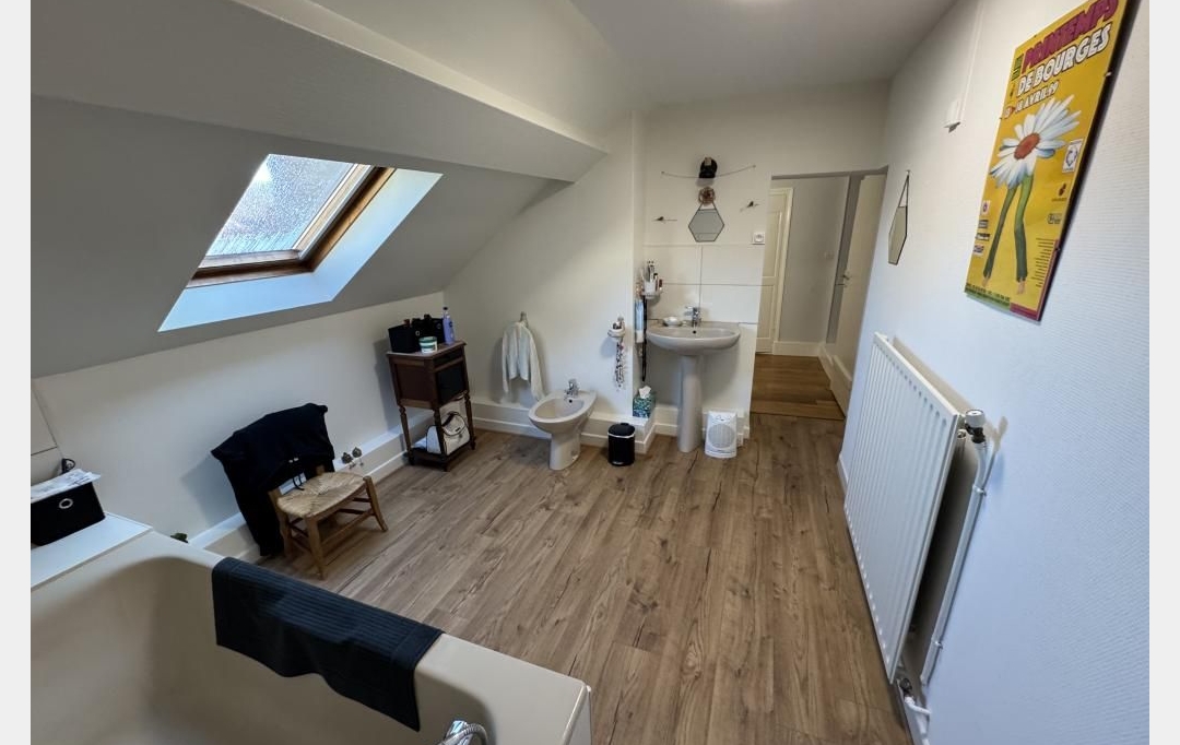 CHEVALIER IMMOBILIER : Maison / Villa | SAINT-AMAND-MONTROND (18200) | 134 m2 | 156 600 &euro; 