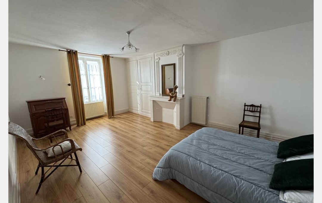 CHEVALIER IMMOBILIER : Maison / Villa | SAINT-AMAND-MONTROND (18200) | 134 m2 | 156 600 &euro; 
